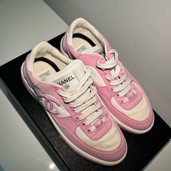 CHANEL Pink and White Women's Shoes - Picture 8 of 10
